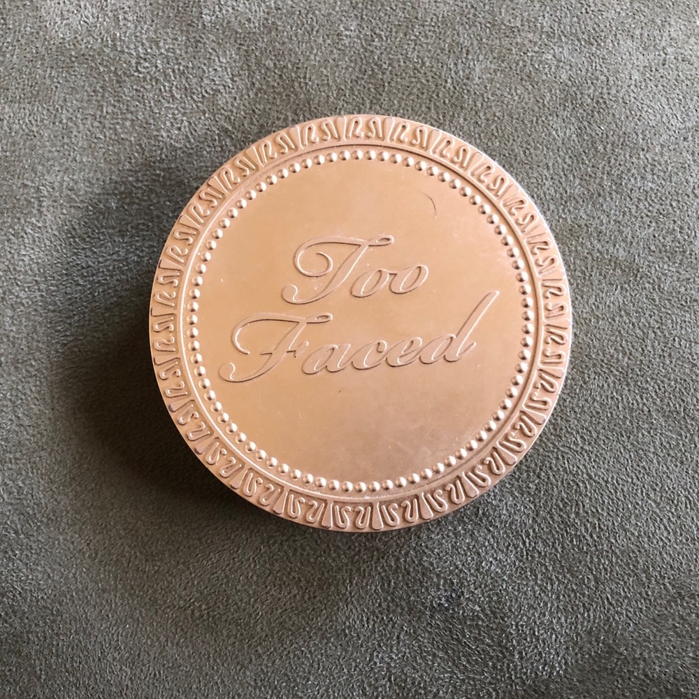 Too Faced Matte Bronzer